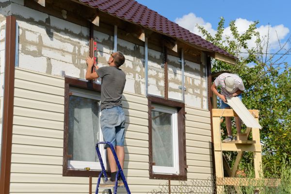Cost of Handyman Siding Repair in Findlay