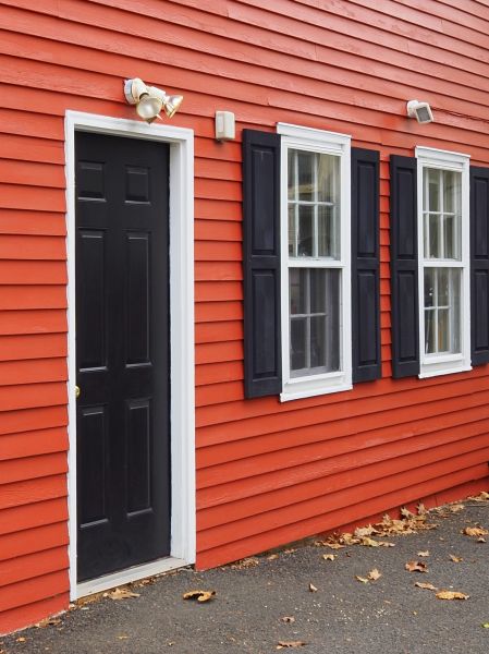 Cost of Red Vinyl Siding Installation in Findlay