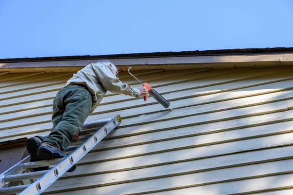 Cost of Vinyl Siding Caulk Repair in Findlay
