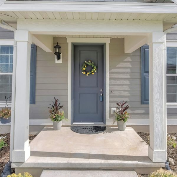 Faux Wood Siding Installation in Findlay