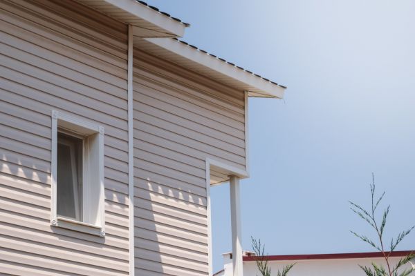 Cost of Vinyl Siding Hole Repair in Findlay